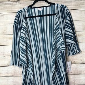 Lularoe Shirley small NWT